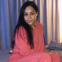 HaileeSoto Adlı Modelin Çevrimdışı Sohbet Odası
