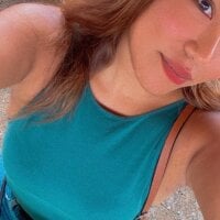 mirella-22's Offline Chat Room