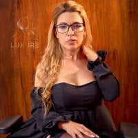 EvaaLovia1
