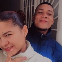 TaylorAndDaphne's Offline Chat Room