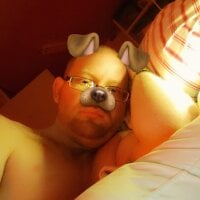 theoneandonlyniko webcam