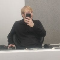 SantissimaMuerta's Offline Chat Room