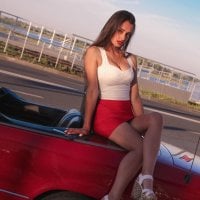 ChristinShine's Offline Chat Room