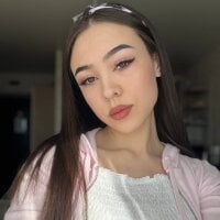 SaundraCola offline chatrum