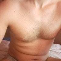 Radioo69 model avatar