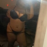TheeScorpioBrat webcam