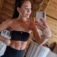 JulianaGold1 webcam model
