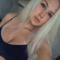 Aleksa_Luna's Profile Pic