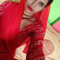 Hot_diyaa model avatar