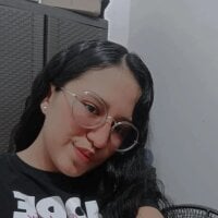 Pinky-naughty: δωμάτιο συνομιλίας εκτός σύνδεσης