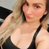 Hot-Bella_Live Webcam