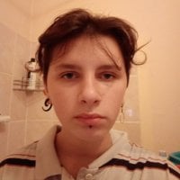 Emma_Mandes' Offline Chat Room