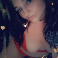 GingerAmayra23 webcam