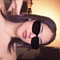 Julieta_Hass webcam
