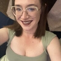 NaughtyNerdyWifeyLive Webcam
