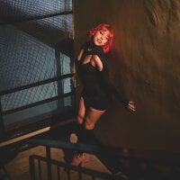 Hairyandsexysalma webcam model