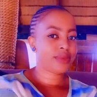 BustySpreaderX's Offline Chat Room