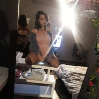 Lizzie_swan's Offline Chat Room