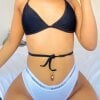 hotchick_2's Offline Chat Room
