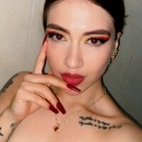 CloeyMillerLive Webcam