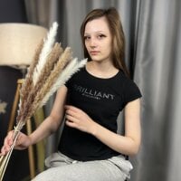 LilianEvesLive Webcam