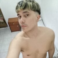 CuteAlexBoy webcam model