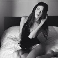 Selene175's Offline Chat Room