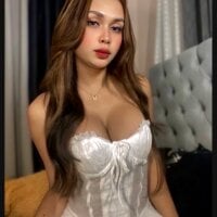 Lollita_Divine