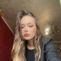 Miss_Vicee's Avatar Pic
