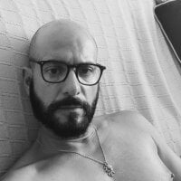 1977Emilio's Avatar Pic