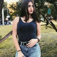 AdaYoungx's Offline Chat Room