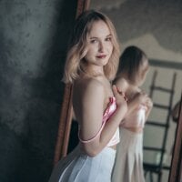 kikishyness webcam