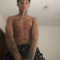 _Oliver18 webcam model