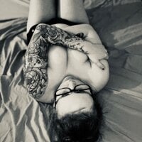 غرفة دردشة Brattyprincess22 دون اتصال