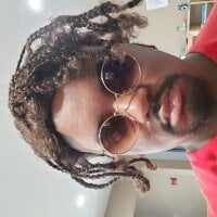 gmoney34's Offline Chat Room