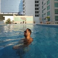 Thongboy100 webcam