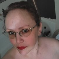 Peachesbonniewood's Profile Pic