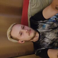 kporre18 Adlı Modelin Çevrimdışı Sohbet Odası