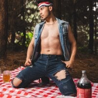 loghan_fox webcam model