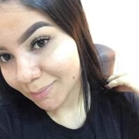 Sofia_Lans69's Offline Chat Room
