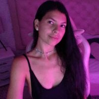 غرفة دردشة Mila_Rose_3 دون اتصال