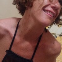 TamaraHurst offline chatszobája