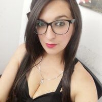 mileenahot's Offline Chat Room