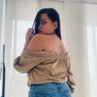 MichelleRhodes офлайн чат стая