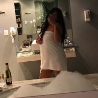 MadelinePerez Chat Room offline