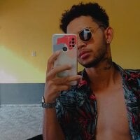 Scorpion011BR's Offline Chat Room