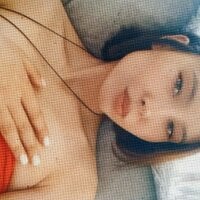 amina_ten's Offline Chat Room