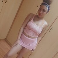 BlissFulBrooke webcam model