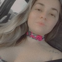 BranquinhaChris' Offline Chat Room