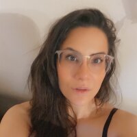 allana303's Offline Chat Room